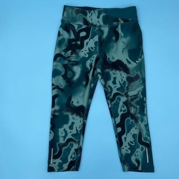 NIKE Running DRI-FIT Capri Leggings - Picture 1 of 5